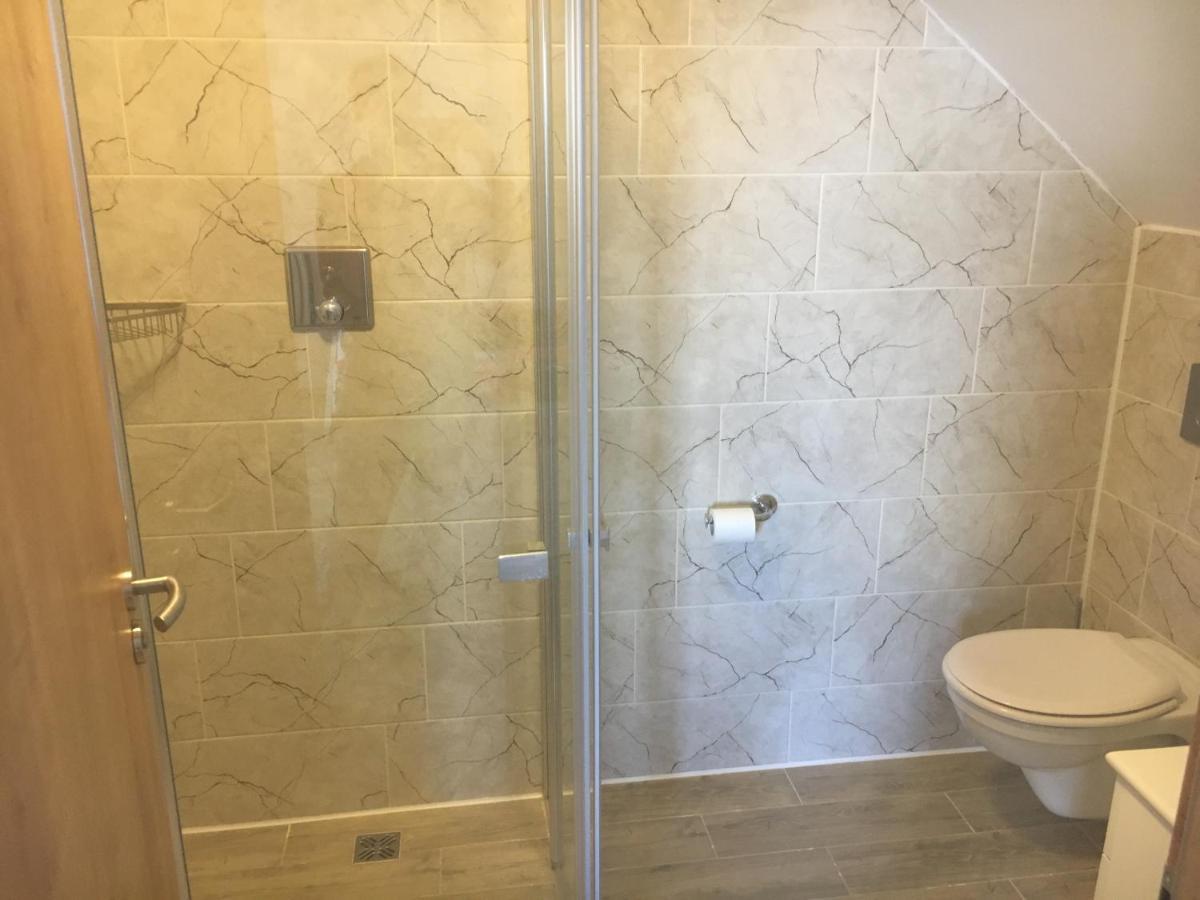 Ubytovani Pod Mezu Hlohovec Luaran gambar